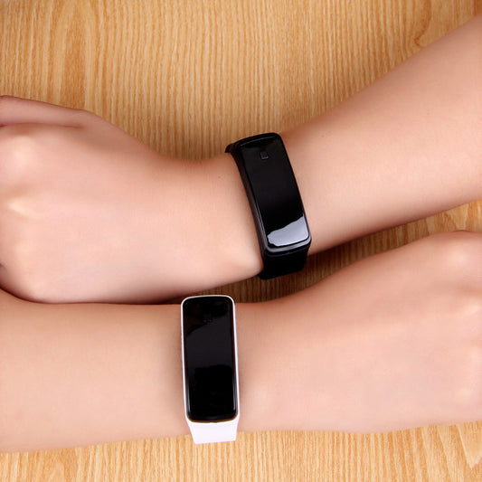 Pulsera Deportiva para Estudiantes - Diseño Moderno y Funcional - Image 2