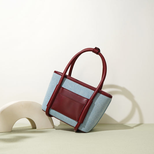 Bolsa Bandolera de Cuero y Denim - Diseño Artesanal de Dos Texturas - Image 2