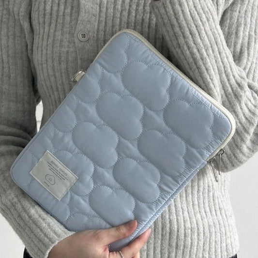 Funda para Tablet con Bordado de Nubes - Almacenamiento Adorable - Image 2