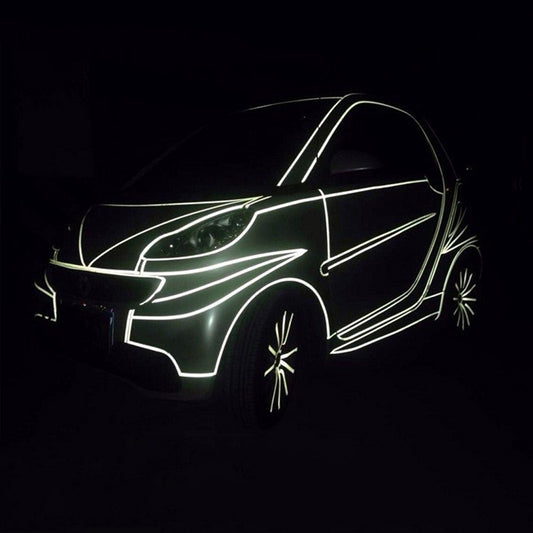 Cinta Reflectante Autoadhesiva Night Magic 1cm x 5m para Autos y Motos - Image 2