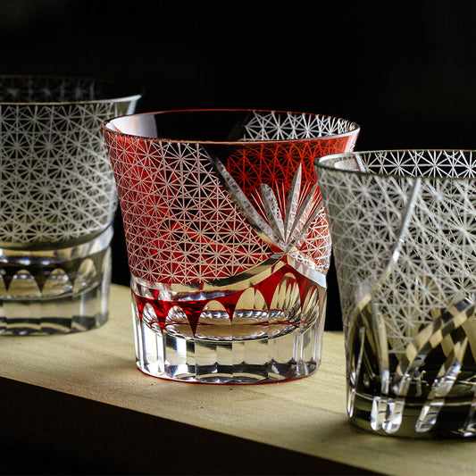 Copa de Vino de Cristal Japonés Tallado con Flores de Colores - Image 2