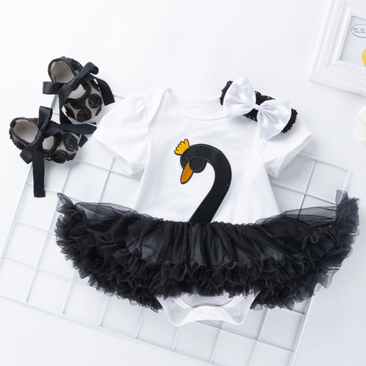 Conjunto de 3 Piezas para Bebé: Vestido, Zapatos y Accesorios para el Cabello - Image 2