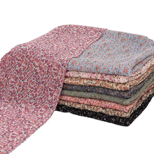 Pañuelo Cuadrado de Gasa Estampado Perla con Pliegues - Image 2