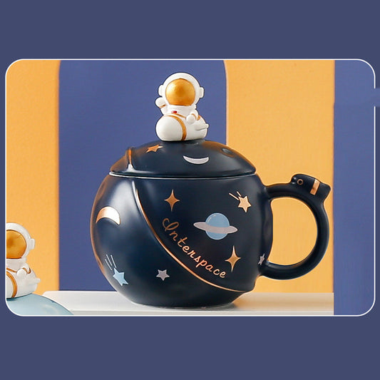 Taza Cerámica Astronauta con Diseño Planetario - Image 2