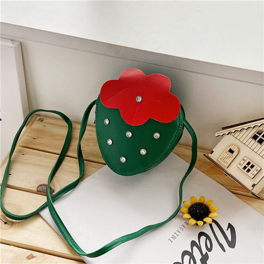 Monedero Infantil Fresa con Correa - Bolsa Decorativa Unisex - Image 2