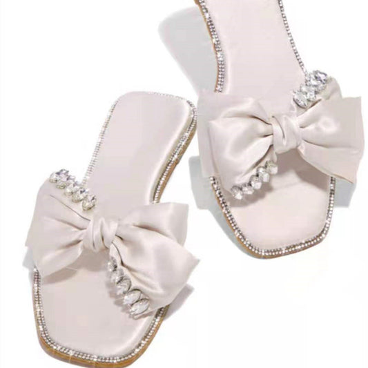 Pantuflas Planas con Moño de Cristales Brillantes - Image 2