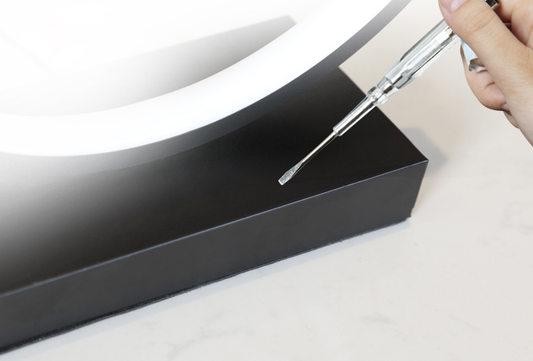 Lámpara de Mesa Nórdica para Dormitorio - Diseño Moderno Luxury - Image 2