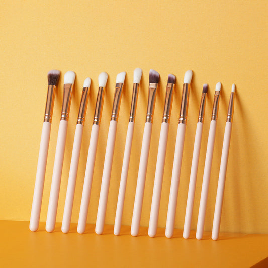 Set de 12 Brochas Profesionales para Ojos y Maquillaje - Image 2
