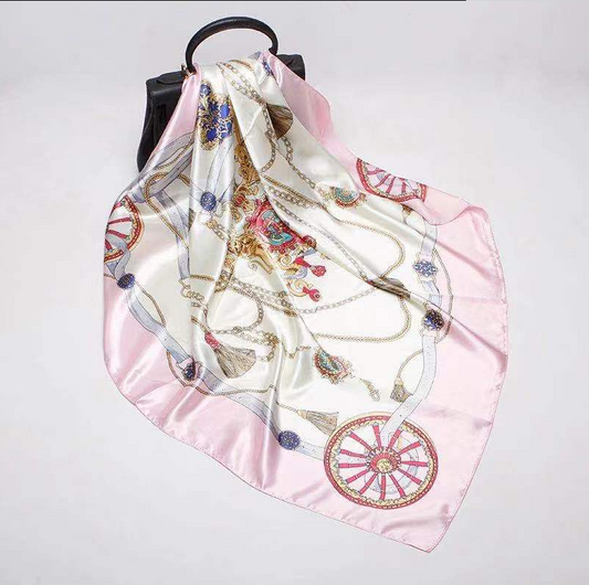 Pañuelo de Seda Estampado Cuadrado - Image 2
