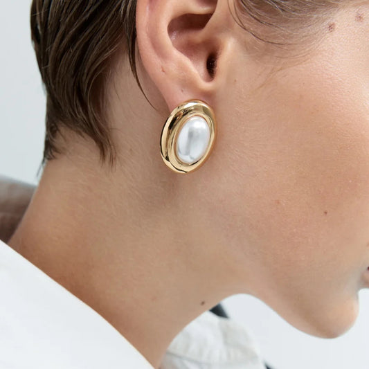 Aretes de Perla Vintage en Acero Inoxidable para Mujer - Resistentes al Decolorado - Image 2
