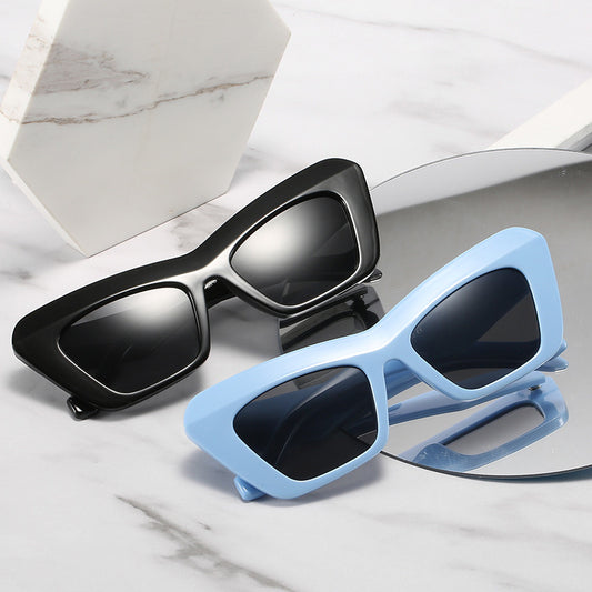 Gafas de Sol Retro Hip Hop Ojo de Gato Triangular para Mujer - Image 2