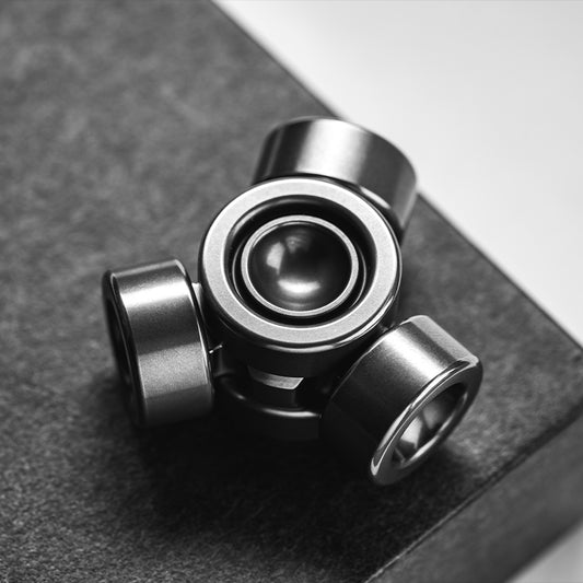 Giroscopio de Dedo Aleación Negra - Juguete Antiestrés de Tecnología Metal - Image 2