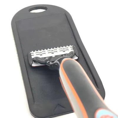 Afilador y Limpiador de Cuchillas para Afeitadora Negra - Image 2
