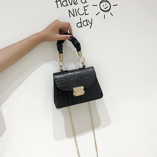 Bolso de Cadena Diagonal para Mujer - Diseño Minimalista - Image 2