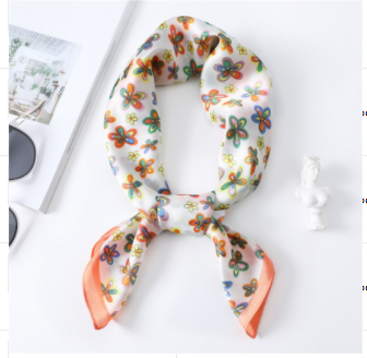 Pañuelo Estampado Versátil - Image 2
