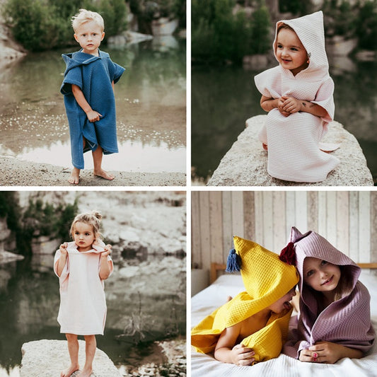 Bata de Baño Infantil con Capucha Absorbente de Secado Rápido - Image 2