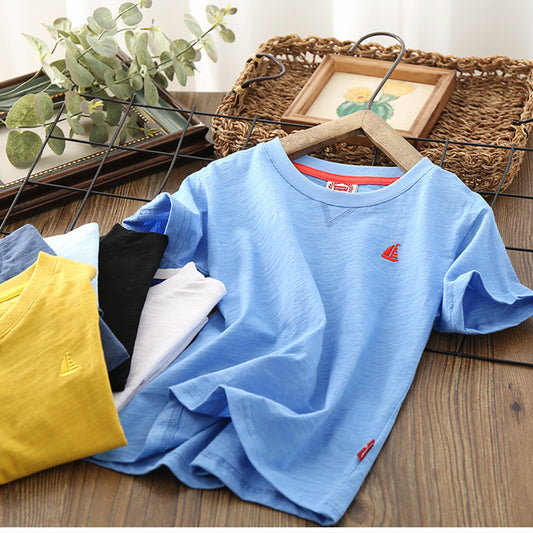 Playera Clásica de Manga Corta para Niño - Diseño Minimalista - Image 2