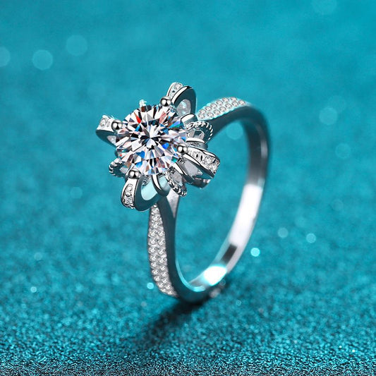 Anillo de Plata 925 con Moissanita de 1 Quilate - Diseño Microengastado - Image 2