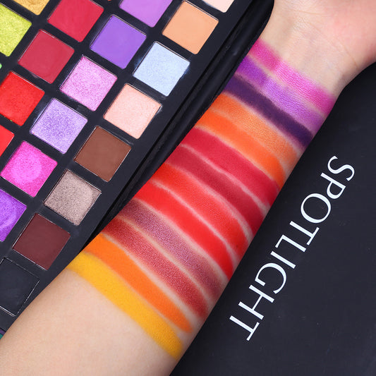Paleta de Sombras Spotlight 40 Colores - Image 2