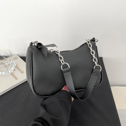 Bolsa Francesa Minimalista para Axilas - Diseño Elegante para Mujer - Image 2