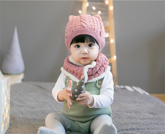 Conjunto Gorro y Babero de Lana Gruesa Trenzado - Image 2