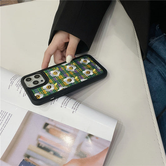 Funda para Celular Fieltro Bordada Cuadros Girasol - Image 2