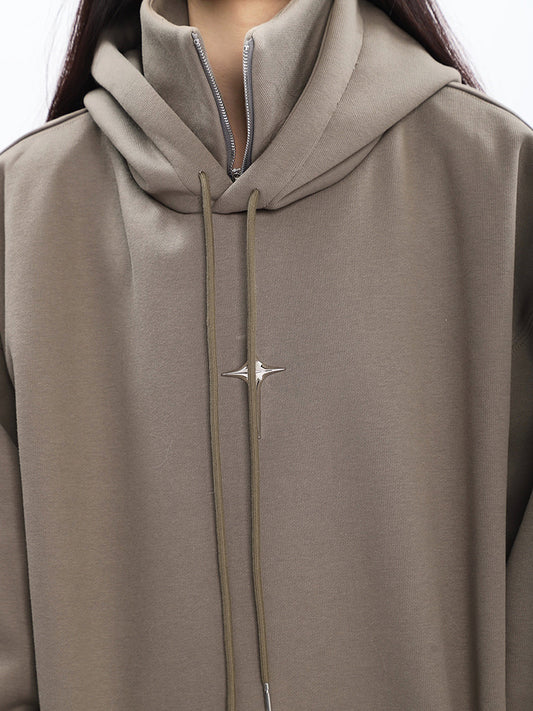 Sudadera con Capucha de Diseño Metálico - Image 2