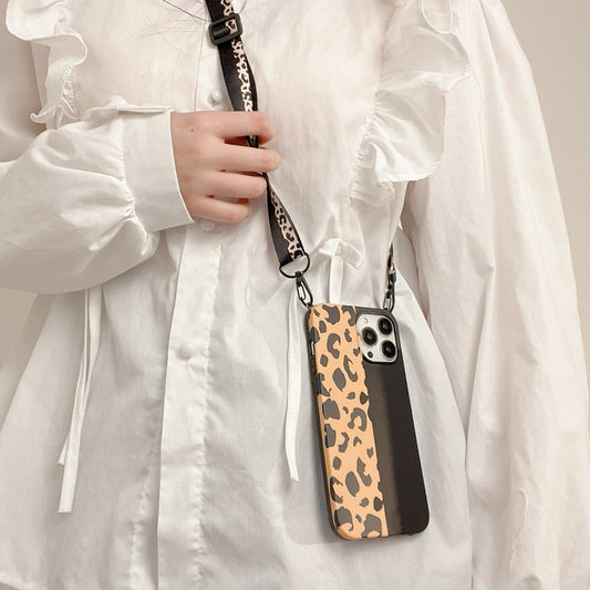 Funda para Celular con Diseño de Orejas de Gato y Estampado Leopardo - Image 2