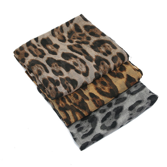 Pañuelo Protector Solar Estampado Leopardo para Viajes - Diseño Clásico Versátil - Image 2