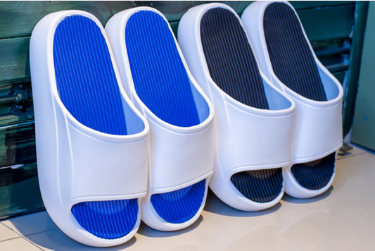 Pantuflas de Pareja con Suela Antideslizante Gruesa y Comfort Premium - Image 2