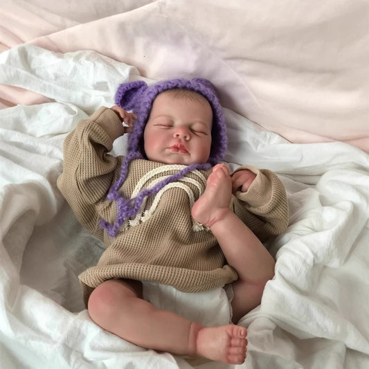 Muñeca Reborn Realista de 49cm con Detalles Auténticos - Image 2