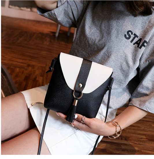 Bolso Bandolera Coreano con Contraste de Colores en Cuero PU Suave - Image 2