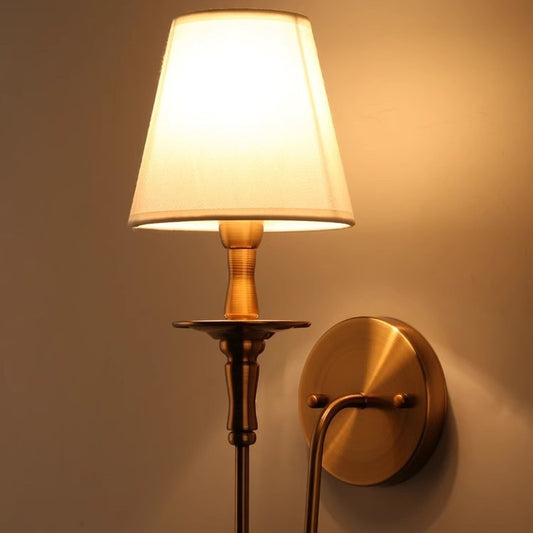 Aplique de Pared Doble Cabezal Estilo Antiguo Cobre Europeo para Dormitorio - Image 2