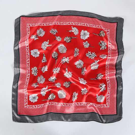 Pañuelo Satinado Cuadrado para Trabajo y Negocios - Image 2