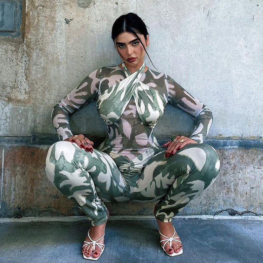 Jumpsuit Estampado para Mujer con Cuello Halter y Fruncido - Image 2