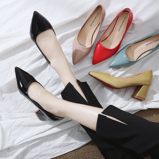 Tacones Altos Punta Fina con Talón Grueso - Elegancia y Comodidad - Image 2