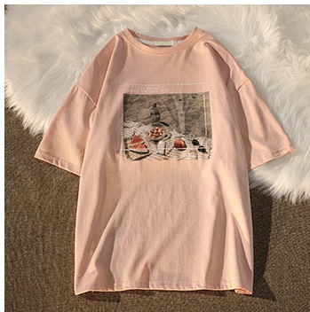 Camiseta Retro Nostálgica con Estampado Artístico Japonés - Image 2