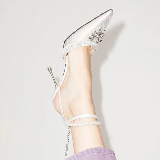 Tacones Stiletto con Moño Francés y Perlas Brillantes - Image 2