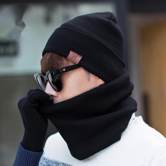 Conjunto de Abrigo: Gorro, Bufanda y Guantes Acolchados en Terciopelo - Image 2