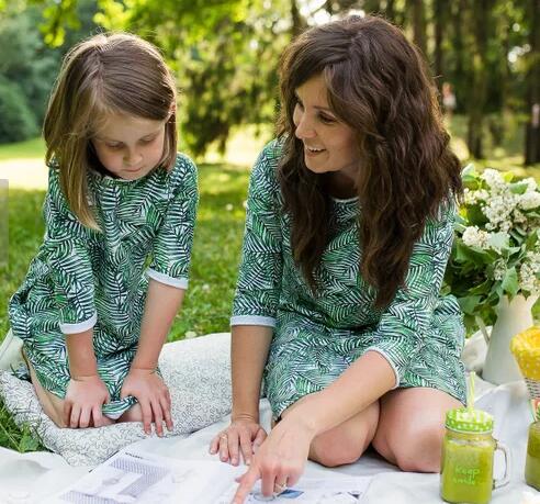 Conjunto de Faldas Estampadas para Mamá e Hija - Image 2