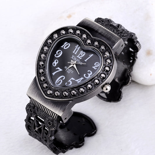 Reloj de Pulsera de Cuarzo para Niña con Corazón Melocotón y Diamantes Completos - Image 2