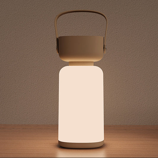 Linterna LED Portátil para Camping con Carga USB y Resistencia al Agua - Image 2