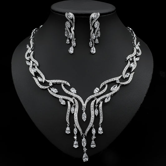 Conjunto de Joyería de Cristal y Zirconia con Colgante de Borla - Image 2