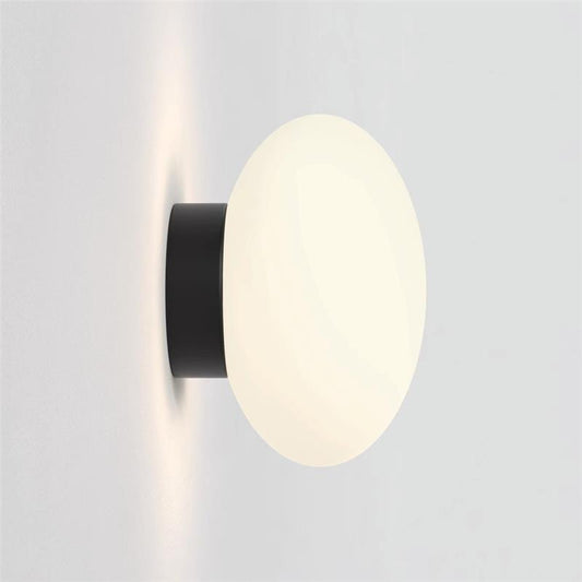 Lámpara de Pared Minimalista Blanca en Vidrio Estilo Hongo - Image 2