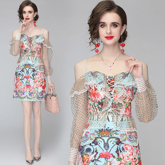 Conjunto Elegante de Dos Piezas: Top Strapless con Tirantes y Falda Corta - Image 2