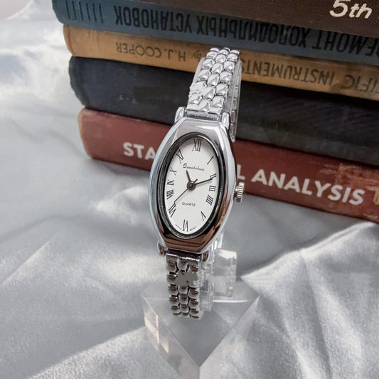 Reloj de Cuarzo Dorado Retro con Malla Ovalada - Elegancia Atemporal - Image 2