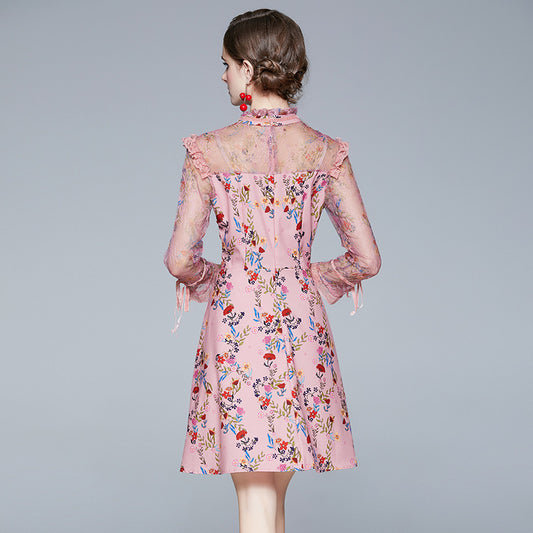 Vestido Otoñal de Encaje con Estampado y Manga Larga - Image 2