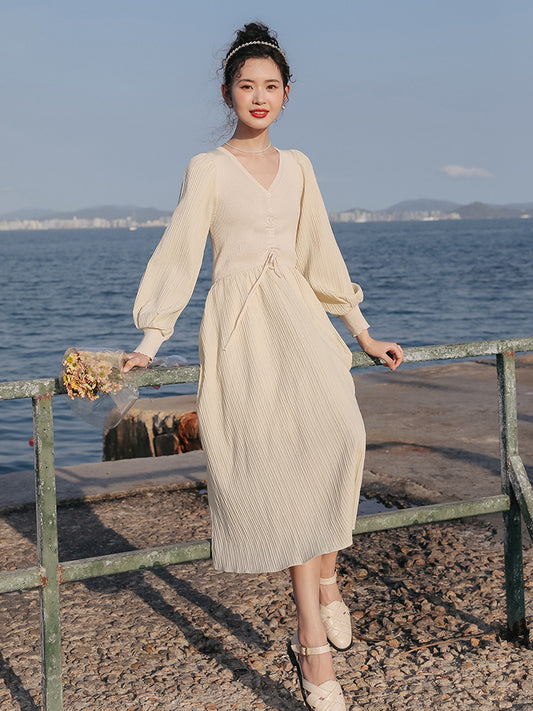 Vestido Azul Escote V Estilo Francés para Mujer - Image 2