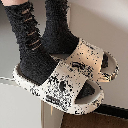 Sandalias y Pantuflas con Diseño Graffiti Street Style - Image 2