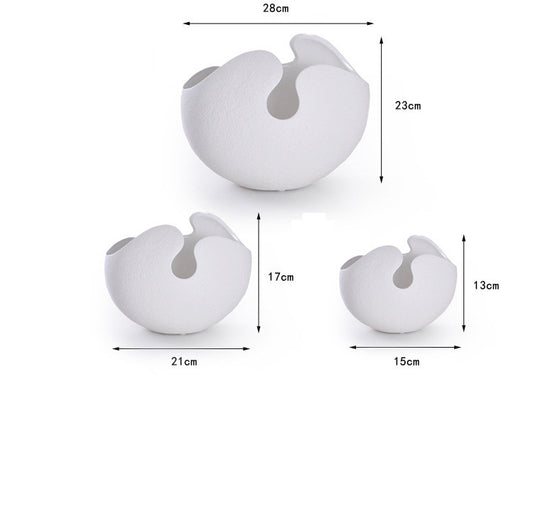 Jarrón de Cerámica Blanco en Forma de Huevo - Image 2